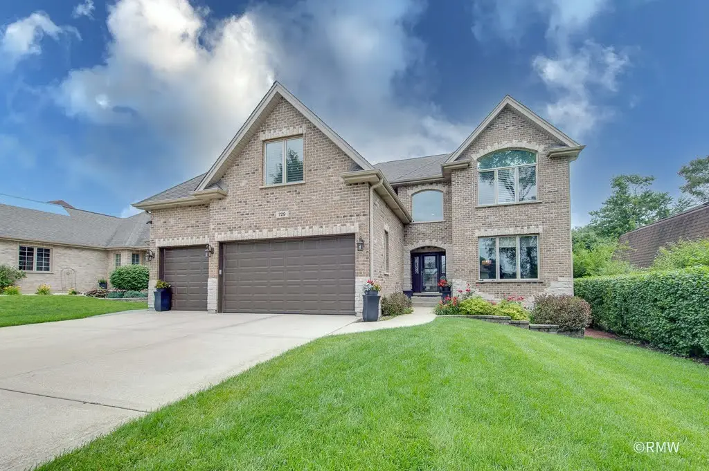 729 N 7th Avenue, Addison, IL 60101 - #1
