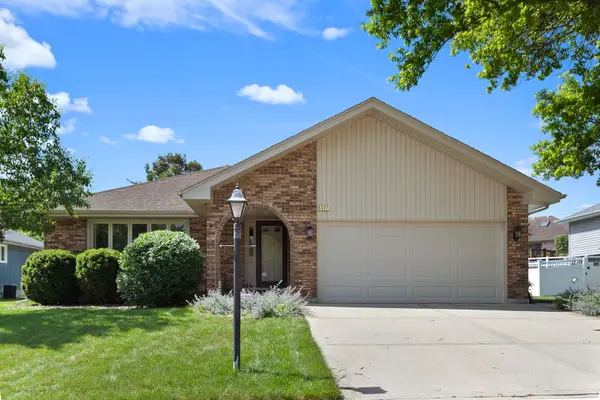 5327 Forest Trail, Oak Forest, IL 60452