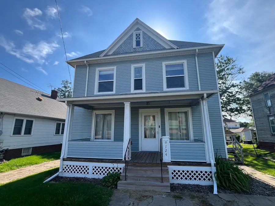 724 S Main Street, Kewanee, IL 61443 - #2