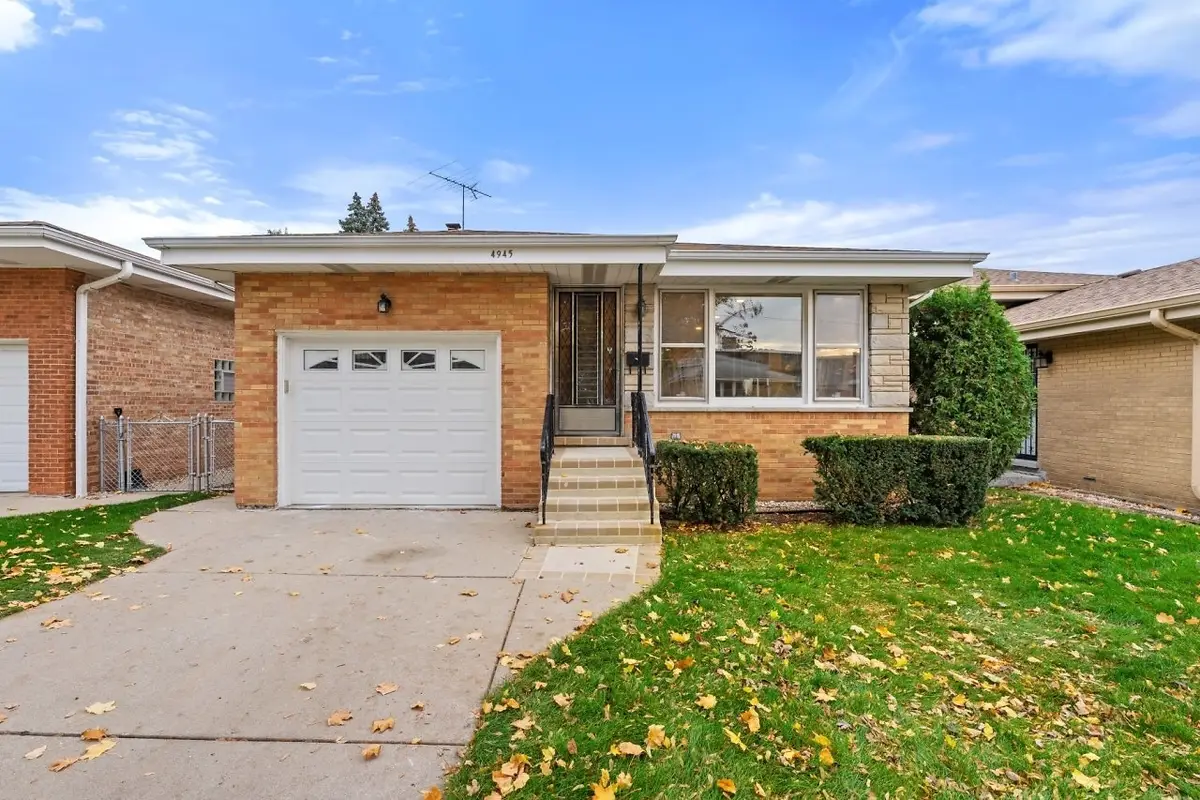 4945 N Neva Avenue, Chicago, IL 60656 - #1