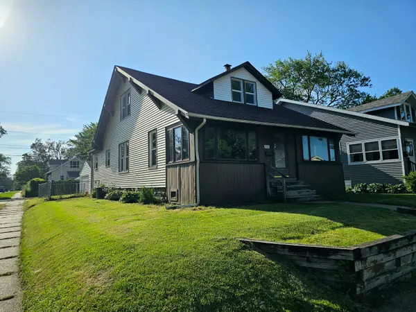 1701 28th Street, Rock Island, IL 61201