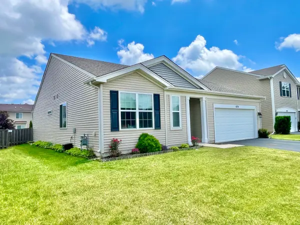 1074 Chestnut Drive, Pingree Grove, IL 60140