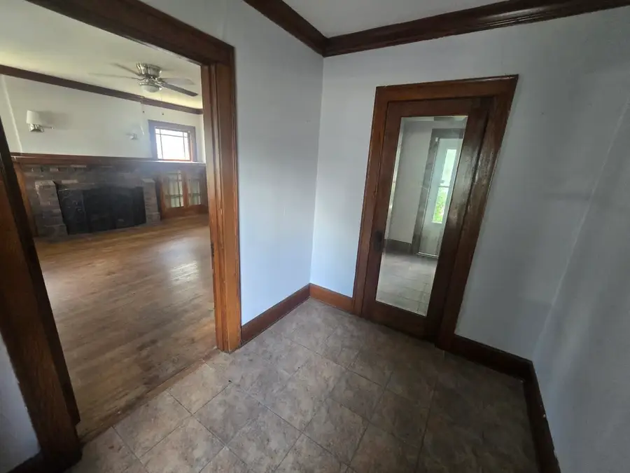1721 S 5th Street, Rockford, IL 61104 - #2