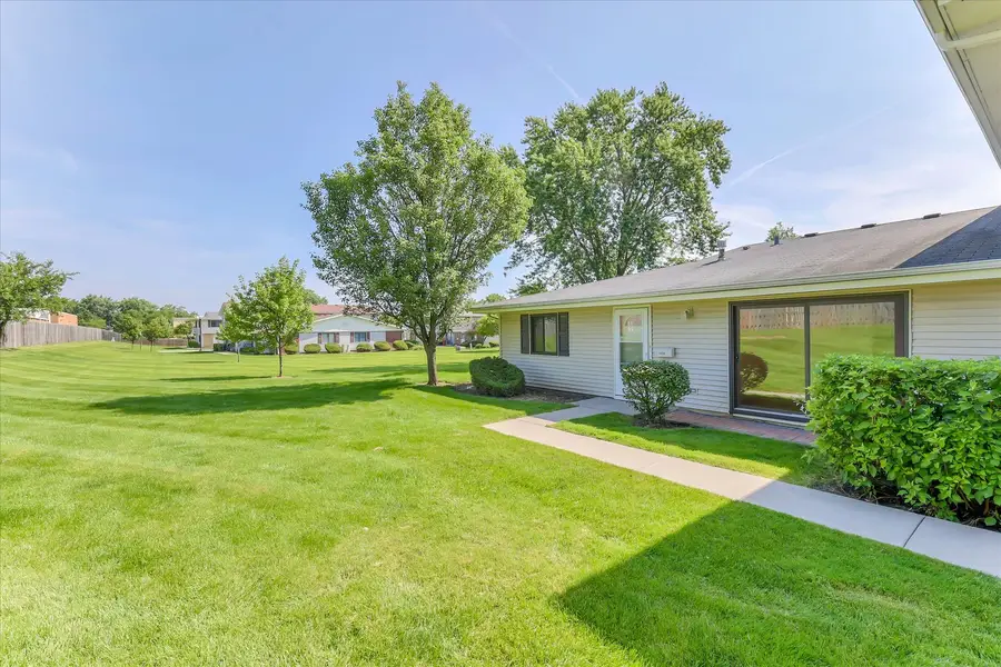 1434 Millbrook Court #1434, Schaumburg, IL 60193 - #2