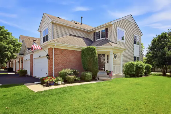 32492 N Rushmore Avenue, Lakemoor, IL 60051