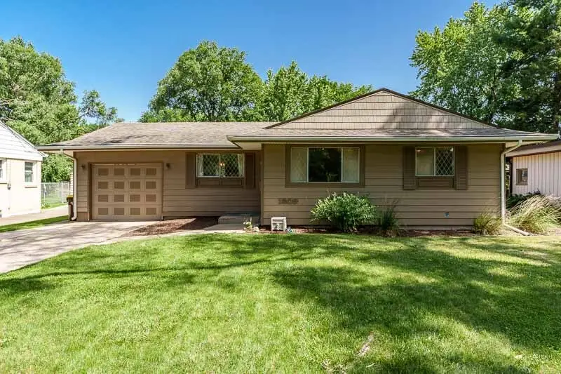 1809 Jonathan Avenue, Rockford, IL 61103 - #1