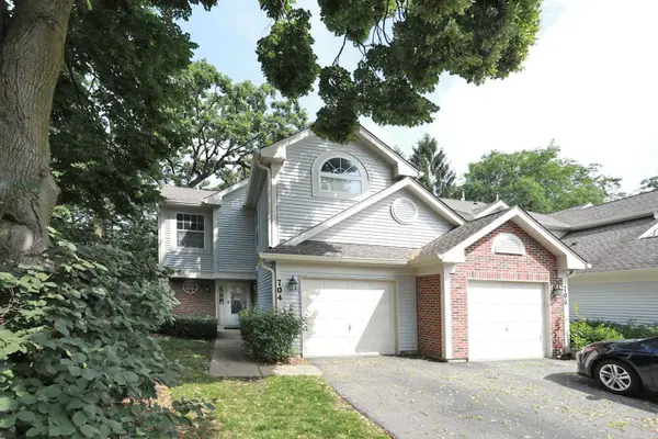 704 Shady Oaks Court, Elgin, IL 60120