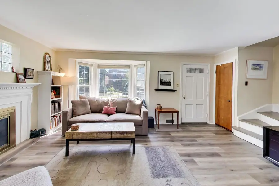 6028 N Whipple Street, Chicago, IL 60659 - #3