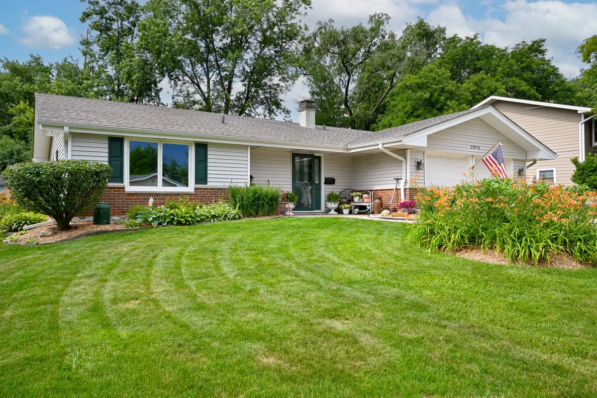 21W715 Glen Valley Drive, Glen Ellyn, IL 60137 - #1