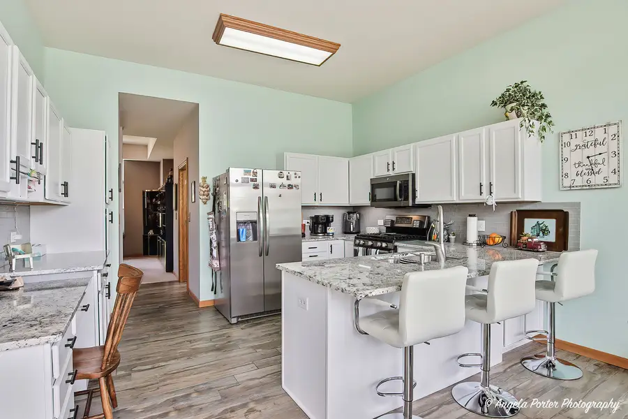 4641 4th Street, Winthrop Harbor, IL 60096 - #3