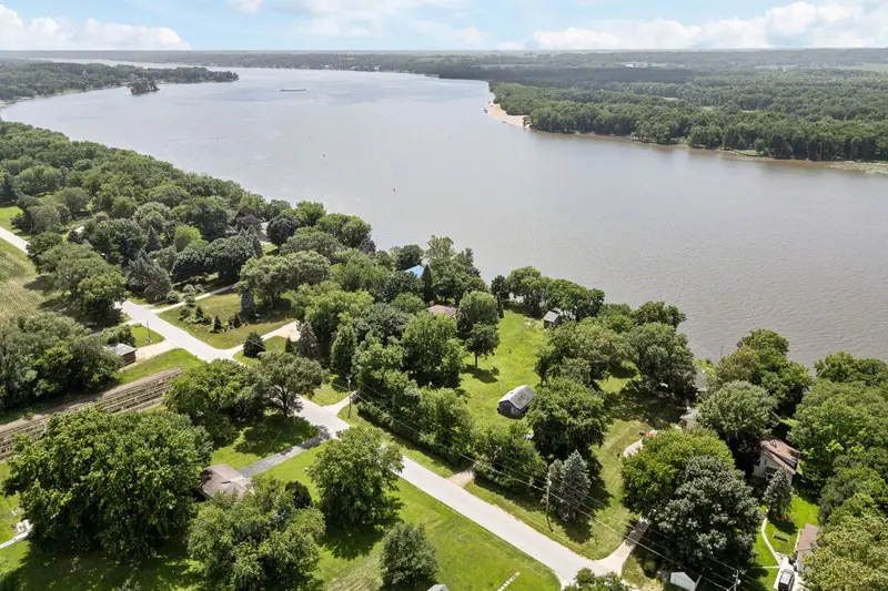 17520 River Road, Cordova, IL 61242 - #2