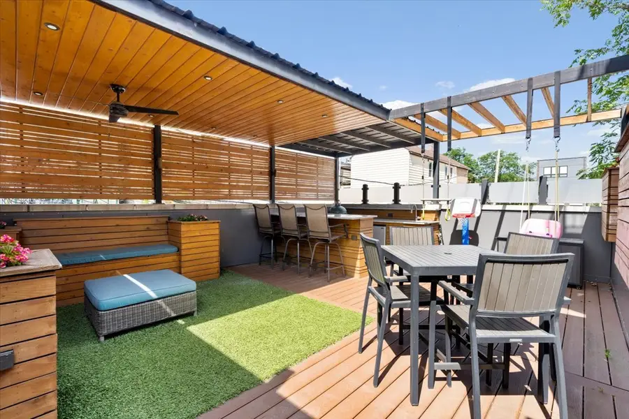 1410 W Huron Street #1, Chicago, IL 60642 - #2