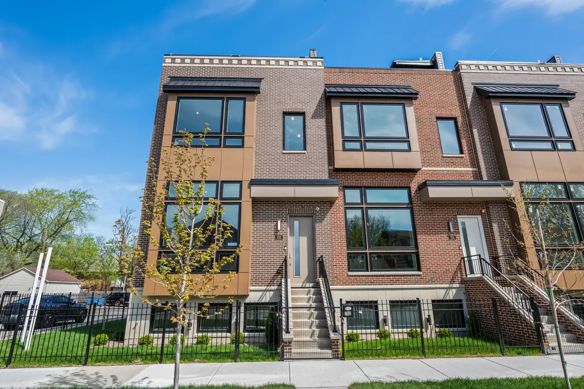 708 E 41 Street, Chicago, IL 60653 - #1