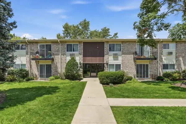 8996 Kennedy Drive #2G, Des Plaines, IL 60016