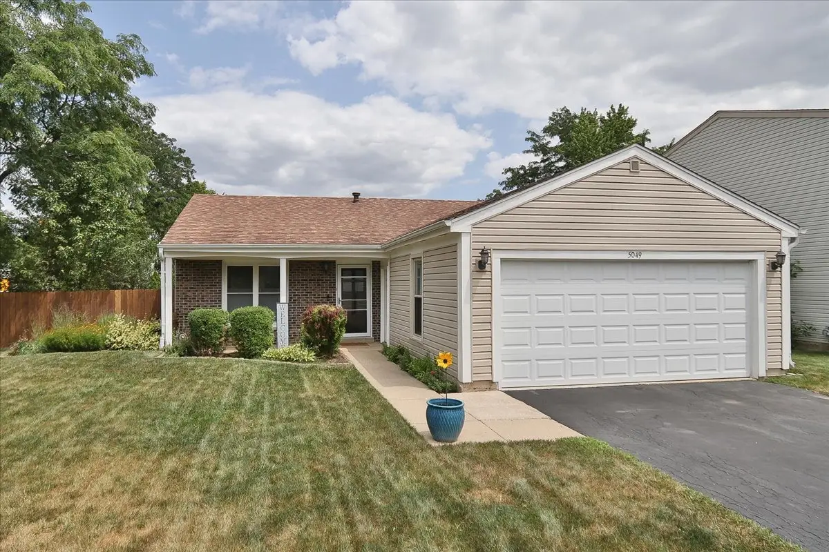 5049 Lichfield Drive, Hoffman Estates, IL 60010 - #1
