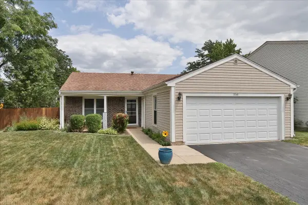 5049 Lichfield Drive, Hoffman Estates, IL 60010