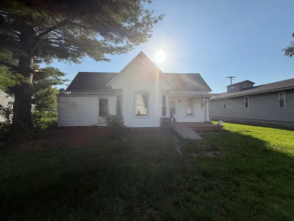 207 S Railroad Street, Lovington, IL 61937