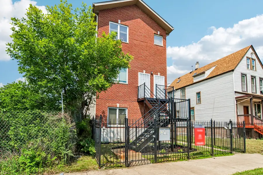 7018 S Dorchester Avenue, Chicago, IL 60637 - #2