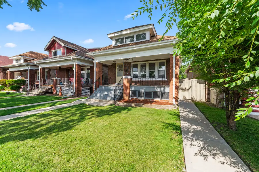 5827 S Spaulding Avenue, Chicago, IL 60629 - #3