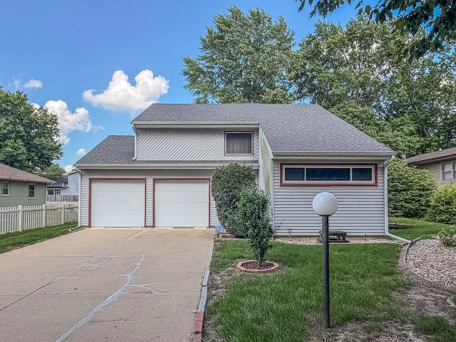 2314 Mulberry Court, Champaign, IL 61821 - #2