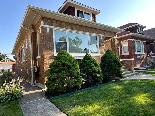 5921 W Berenice Avenue, Chicago, IL 60634 - #2