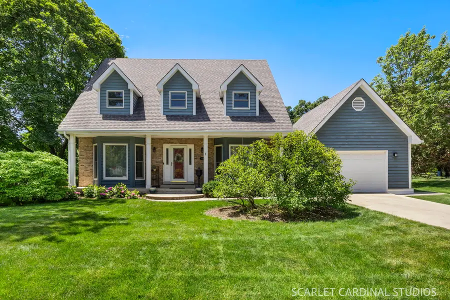 904 Santa Rosa Avenue, Wheaton, IL 60187 - #2