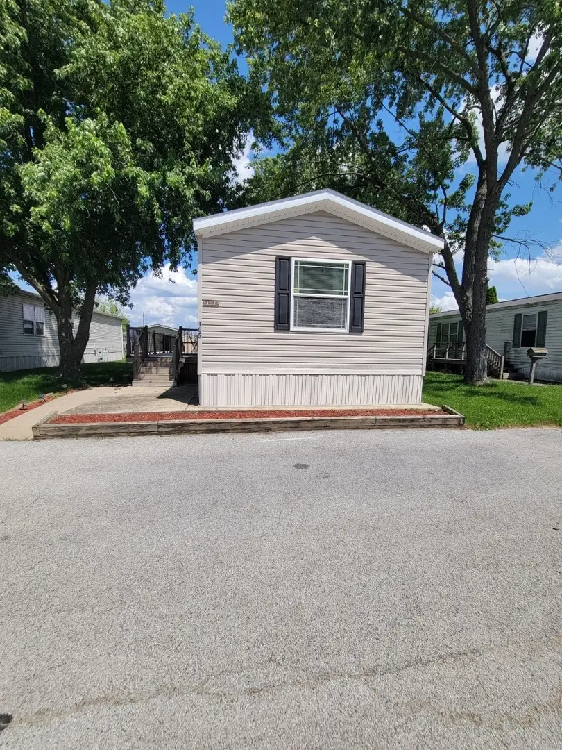 1712 Dixie Highway #105, Crete, IL 60417 - #1