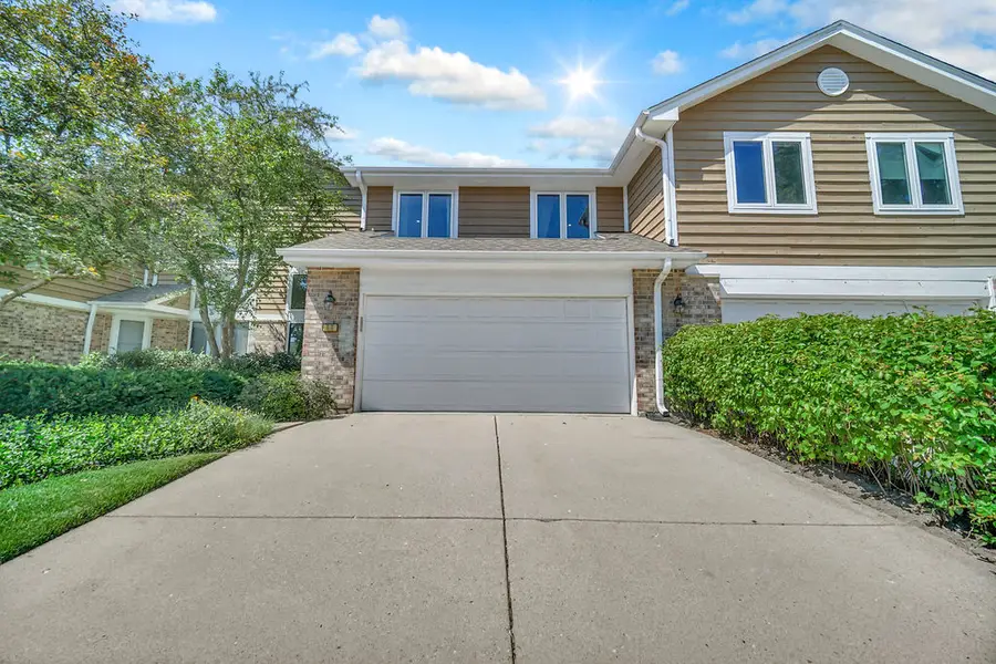 56 Woodstone Court, Buffalo Grove, IL 60089 - #2