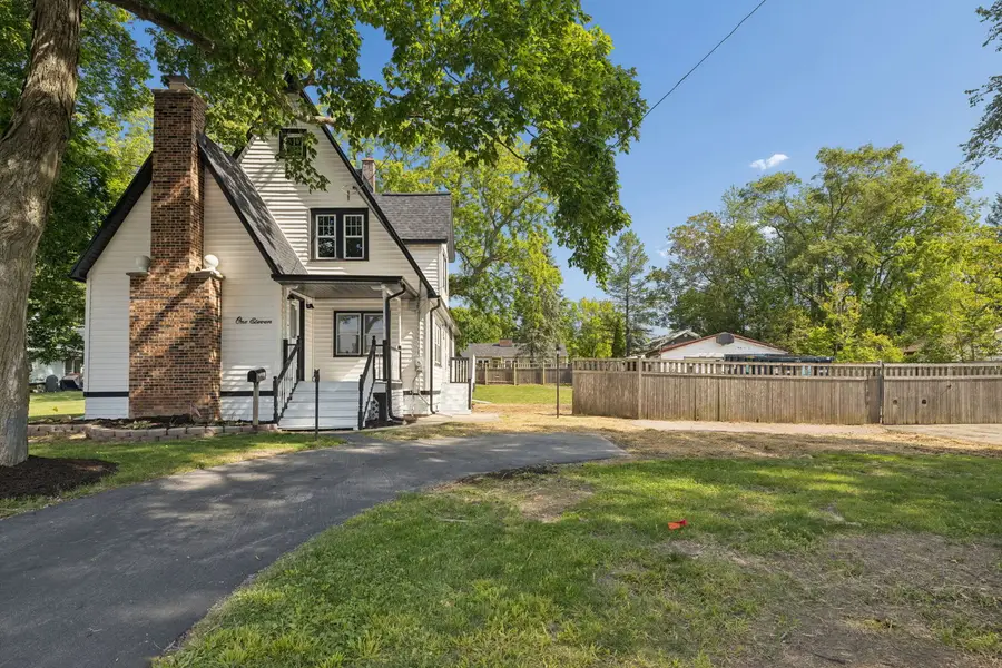 111 Oak Street, New Lenox, IL 60451 - #2