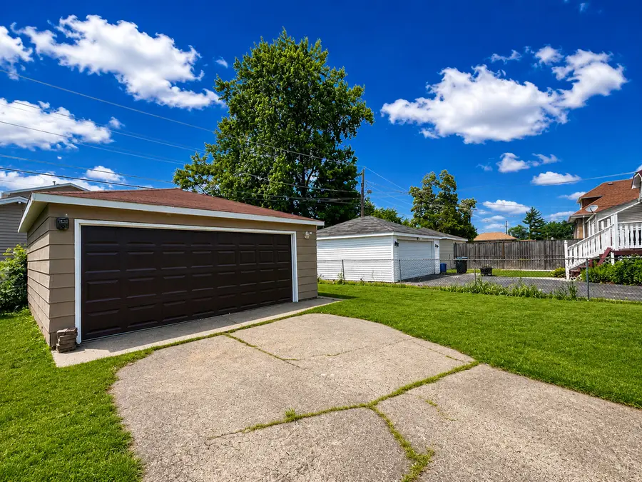 2010 S 11th Avenue, Maywood, IL 60153 - #2