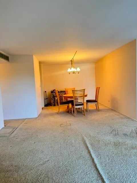Address Withheld By Seller, Des Plaines, IL 60016 - #2