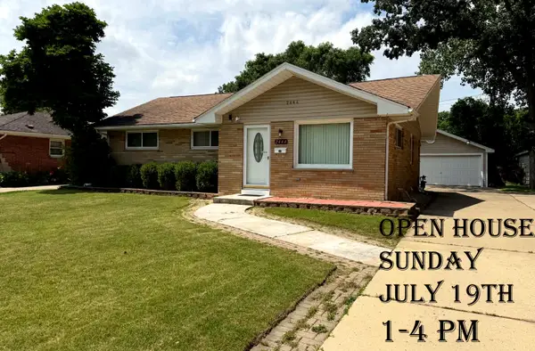 2444 Linden Avenue, Waukegan, IL 60087