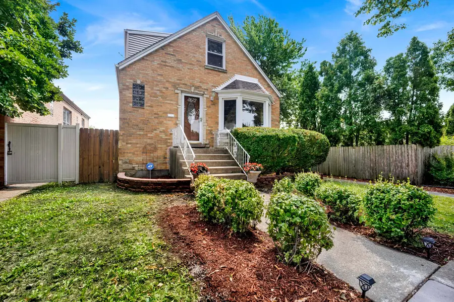 2623 N Melvina Avenue, Chicago, IL 60639 - #3
