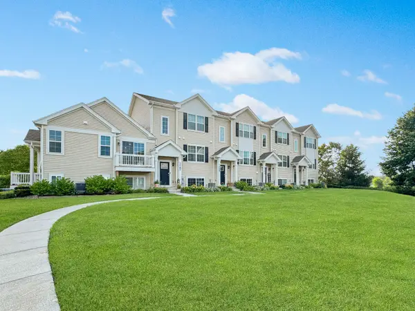 3747 Bailey Road, Yorkville, IL 60560