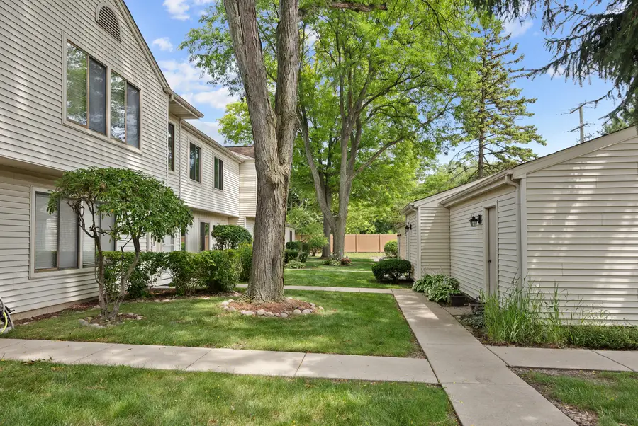 1525 Yale Court #1525, Elk Grove Village, IL 60007 - #3