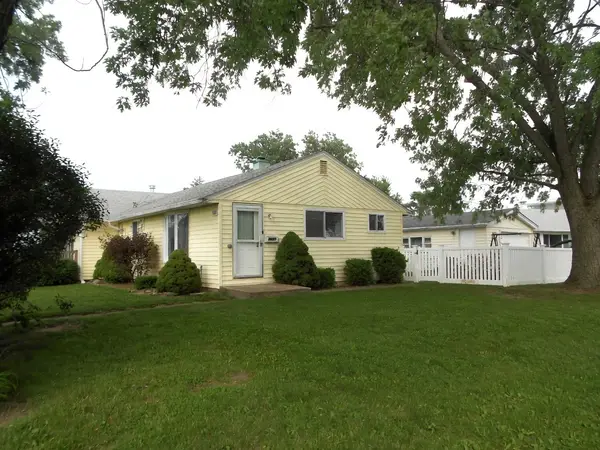 8865 S Ryan Road, Hometown, IL 60456