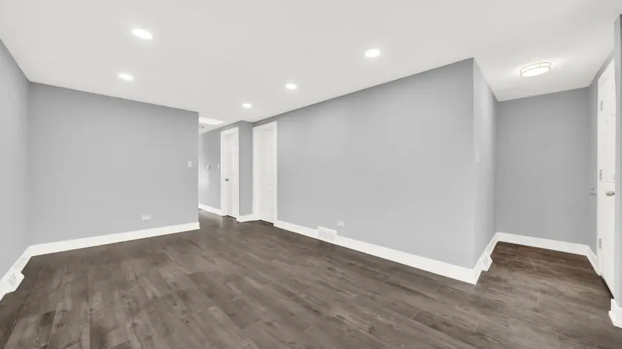 6420 Windsor Avenue, Berwyn, IL 60402 - #3
