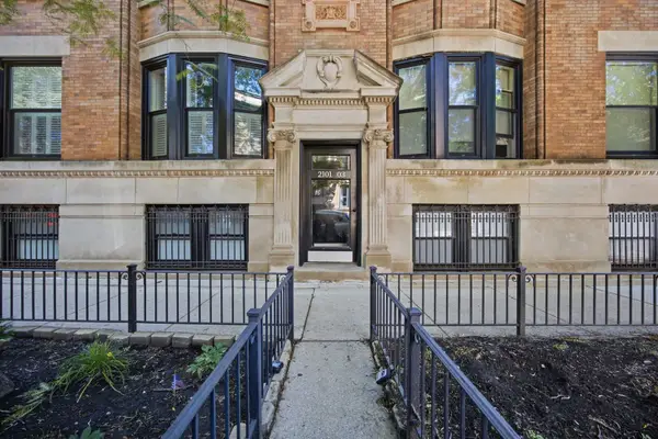 2103 N Hudson Avenue #3N, Chicago, IL 60614