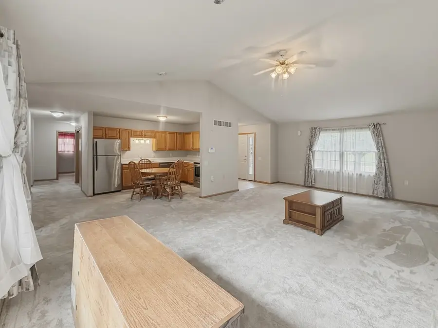 771 S Parkcrest Drive #771, Freeport, IL 61032 - #3