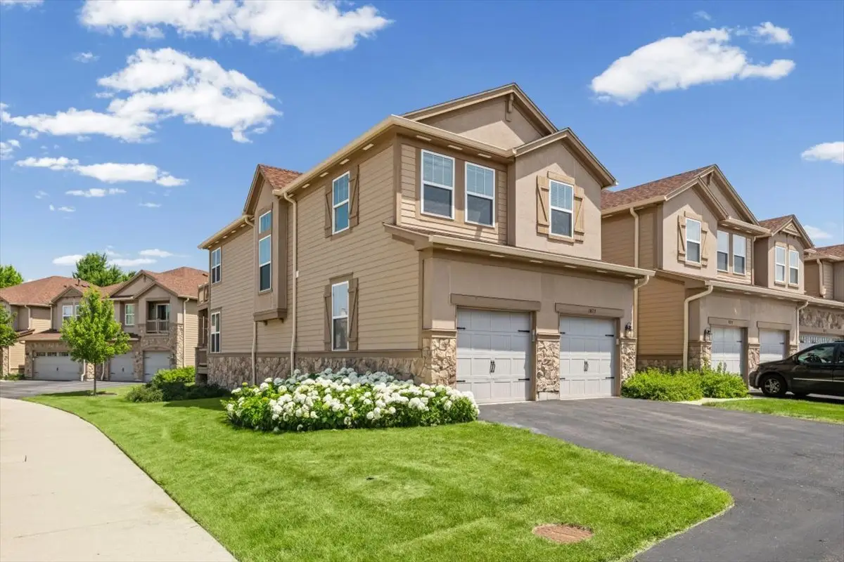 1873 N Crenshaw Circle, Vernon Hills, IL 60061 - #1