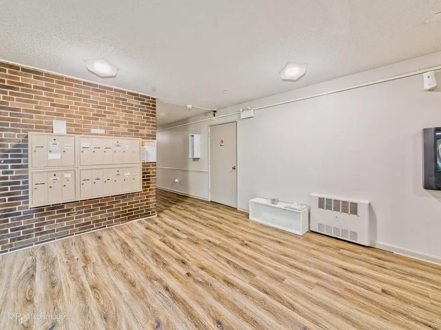8500 Skokie Boulevard #2C, Skokie, IL 60077 - #3