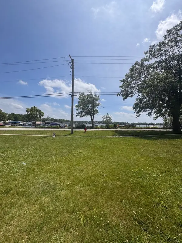 0 Lois Lane, Lake Zurich, IL 60047