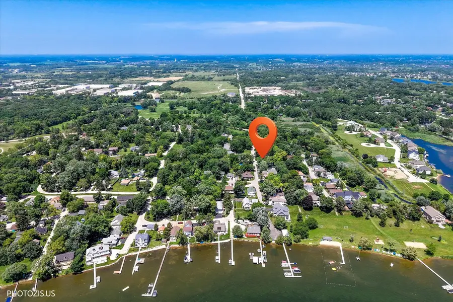 28069 N Lake Drive, Wauconda, IL 60084 - #2