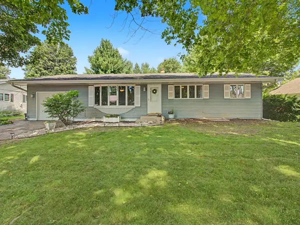 120 W Eisenhower Street, Waterman, IL 60556