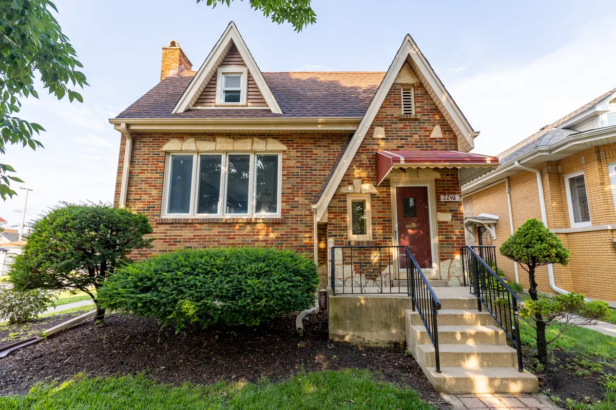 2246 Clinton Avenue, Berwyn, IL 60402 - #1