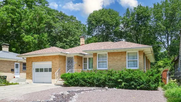 804 W White Street, Champaign, IL 61820