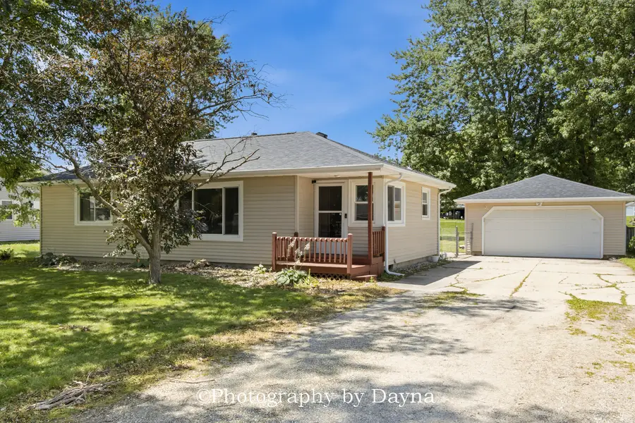 56 S 4080w Road, Kankakee, IL 60901 - #2