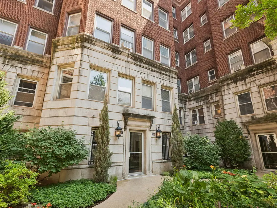 1044 W Balmoral Avenue #4C, Chicago, IL 60640 - #2