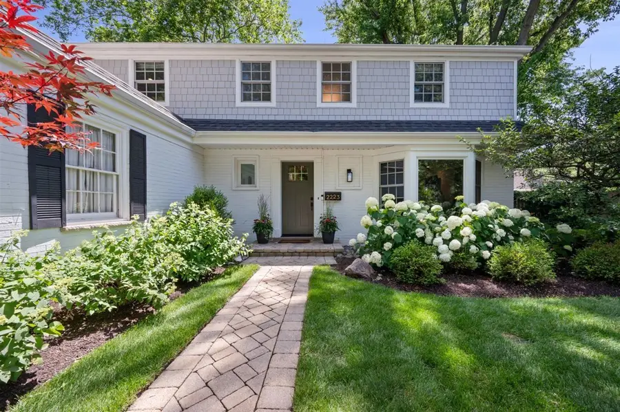 2223 Crestview Lane, Wilmette, IL 60091 - #2