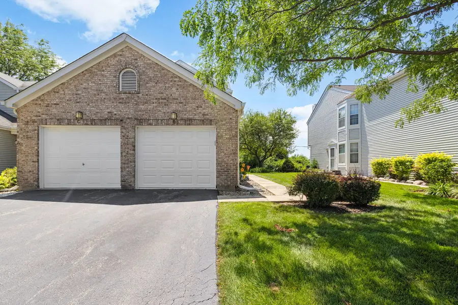 486 Nicole Drive #D, Bartlett, IL 60103 - #3